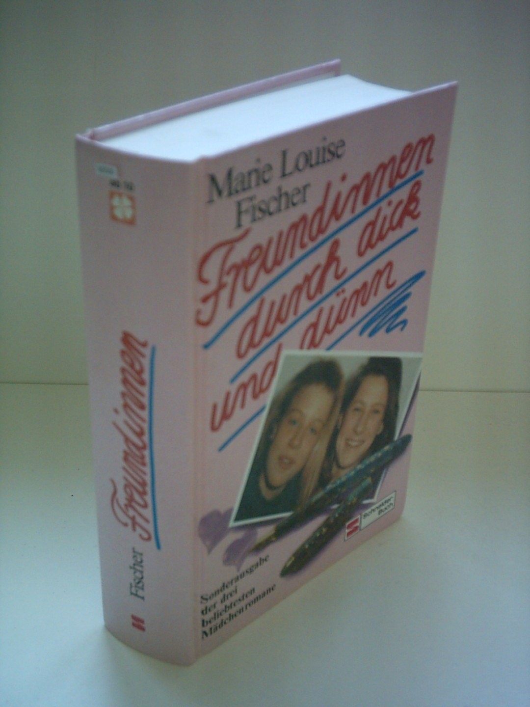 Freundinnen durch dick und dünn. Sammelband: Nur Mut liebe Ruth - Susebill tut, was sie will - Im Internat gibt`s keine Ruhe (Ab 10J.)