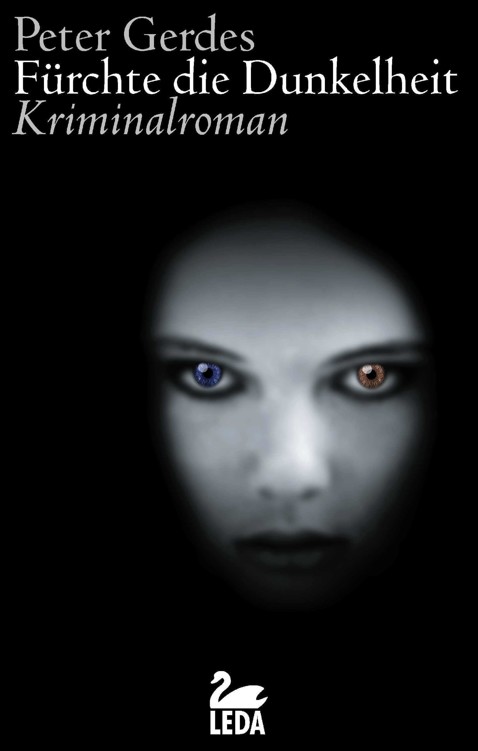 Fürchte die Dunkelheit: Kriminalroman (Ostfrieslandkrimi)