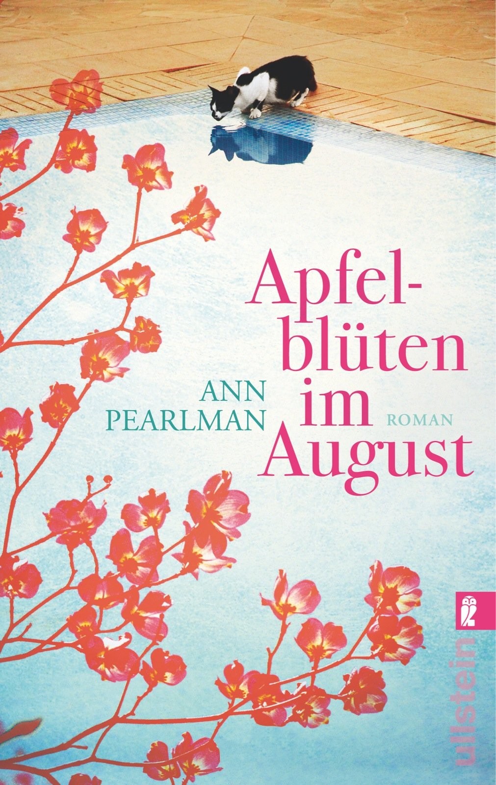 Apfelblüten im August